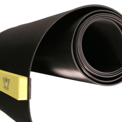 Bulls Rubber Dart Matte + Oche 300x90 cm